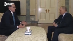 Дешевый кефир, спортзал, церковь. Владимир Путин показал свою квартиру в Кремле 