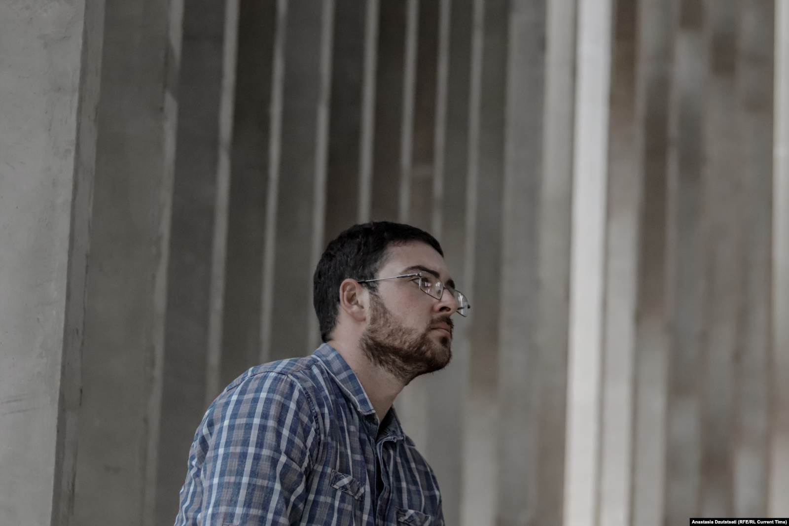 Камболат Баев в руинах школы №1